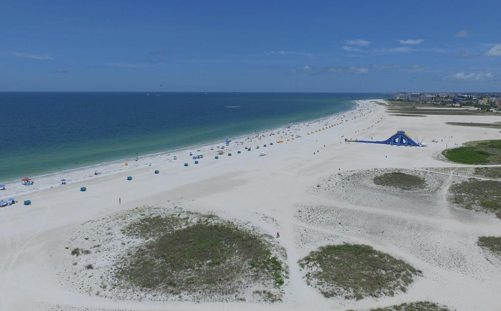 Westwinds Waterfront Resort St. Pete Beach Exteriér fotografie
